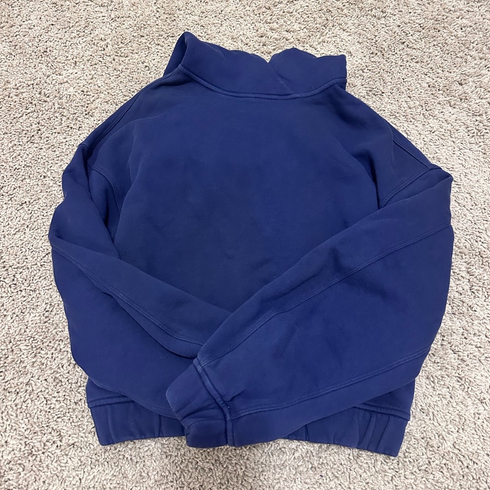 Lululemon Athletica Blue Sweatshirt with Rolled Collar
